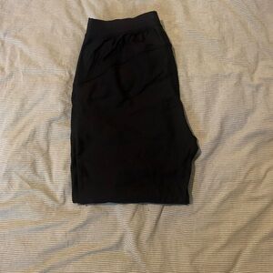 NWOT Lululemon Adapted state Jogger *Fleece